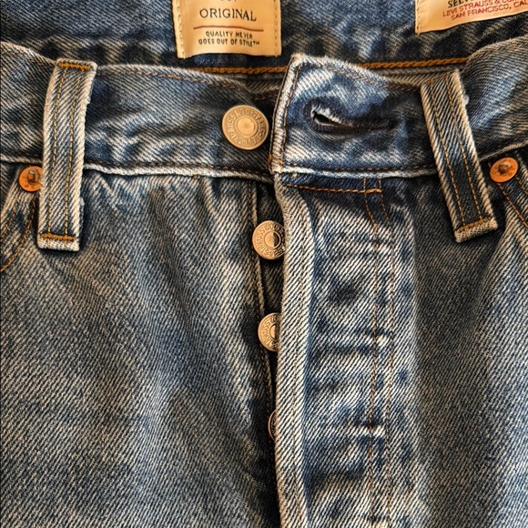 Levi’s 501® ORIGINAL SELVEDGE WOMEN'S JEANS size 28 x26L - Picture 8 of 10